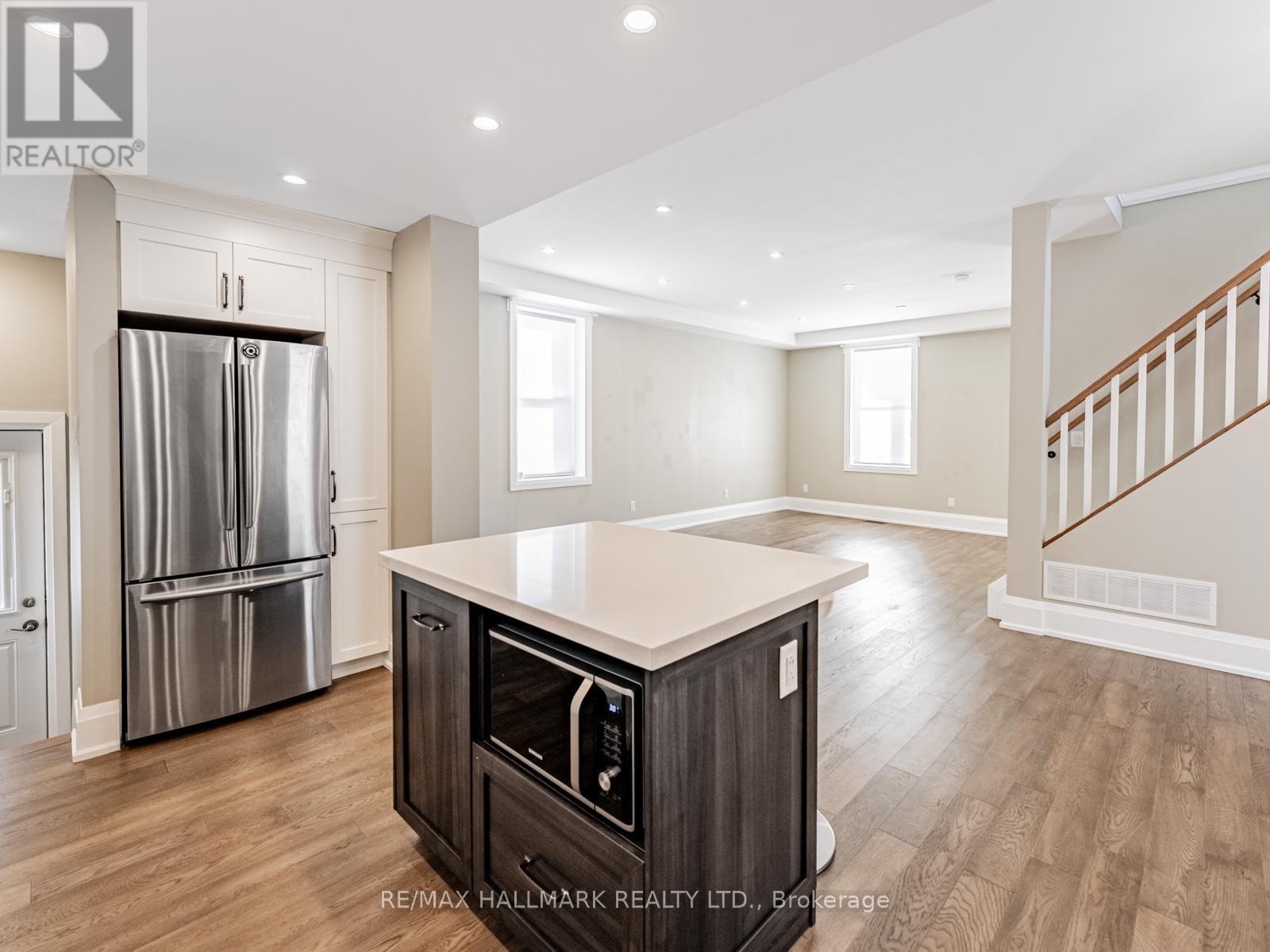 224 Duke Street, Hamilton, ON - Indoor