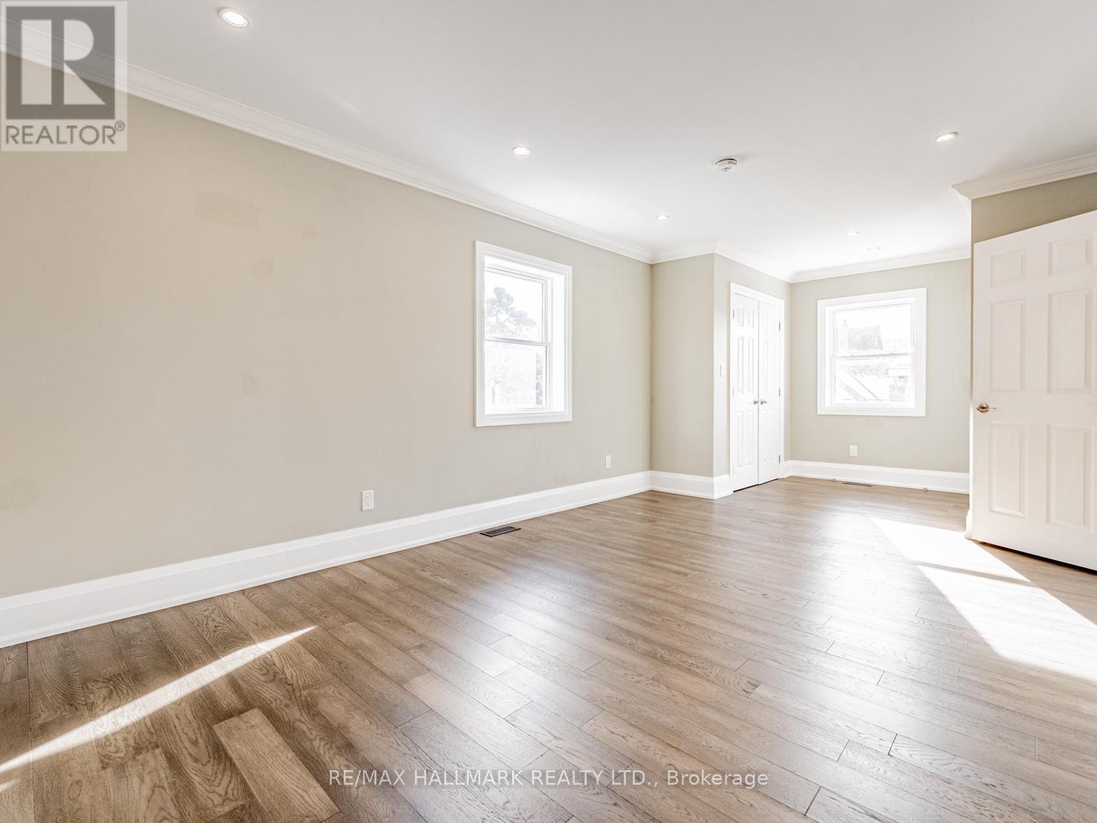 224 Duke Street, Hamilton, ON - Indoor Photo Showing Other Room