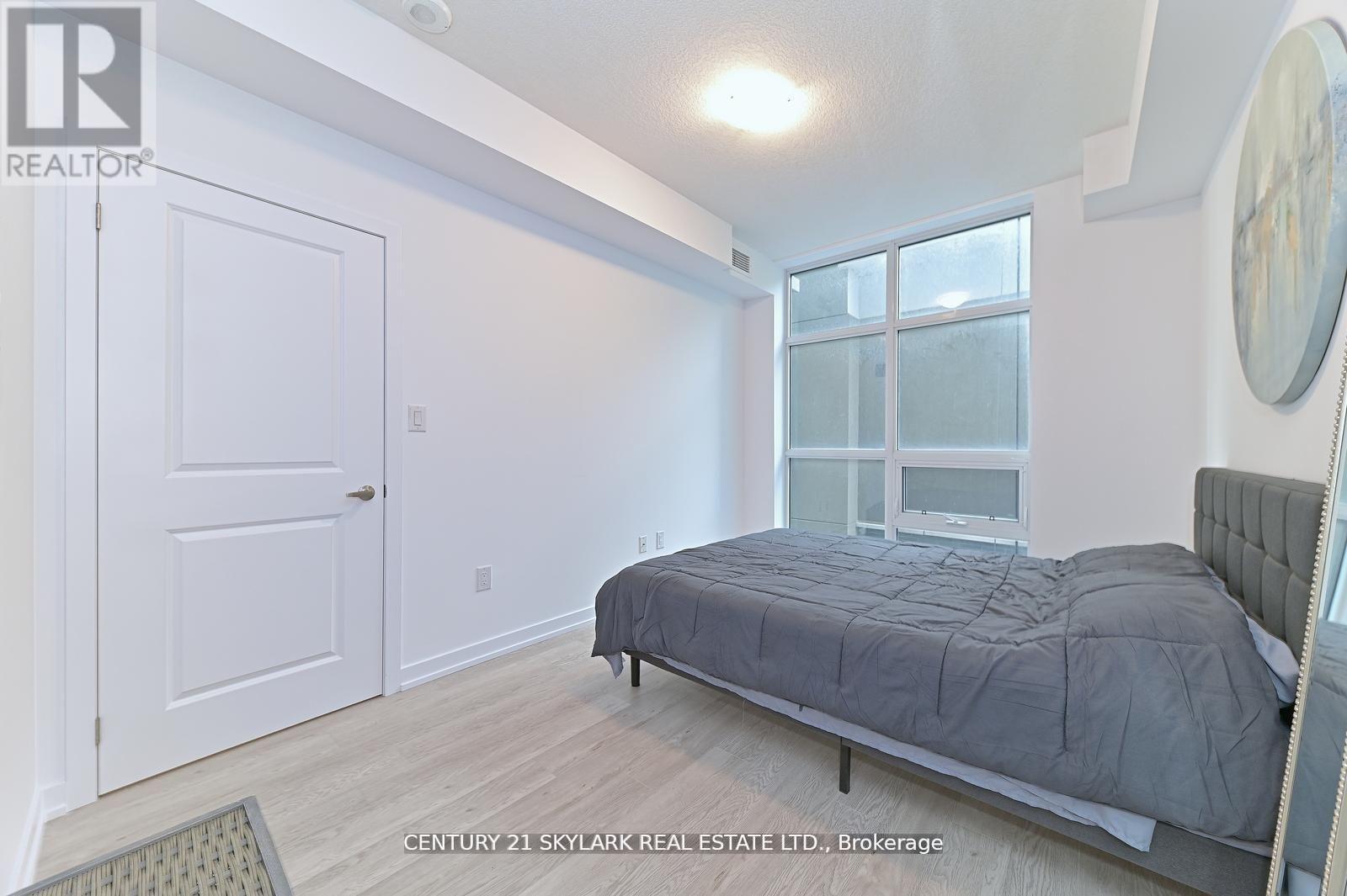 401 - 460 Dundas Street E, Hamilton, ON - Indoor Photo Showing Bedroom