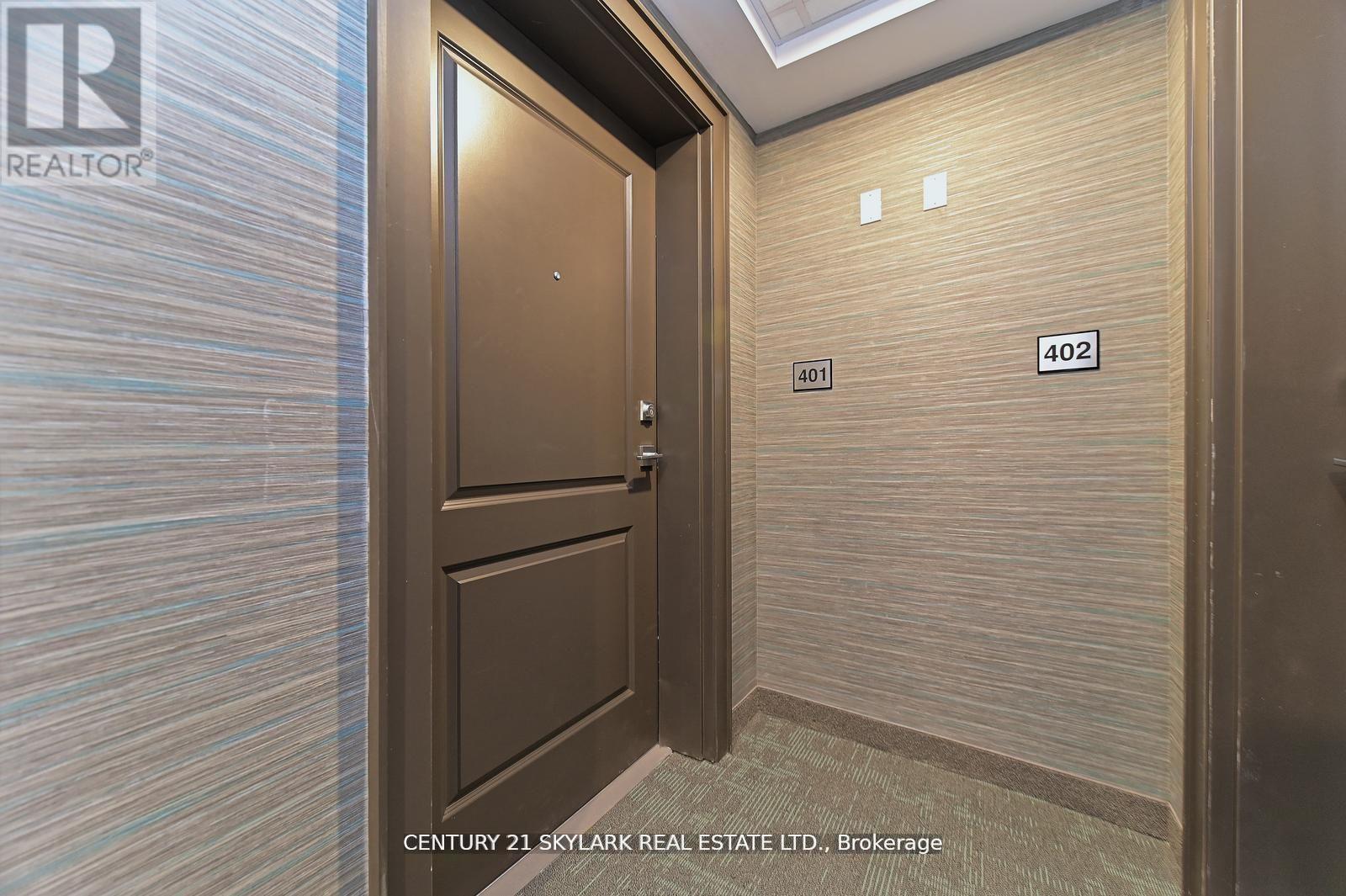 401 - 460 Dundas Street E, Hamilton, ON - Indoor Photo Showing Other Room