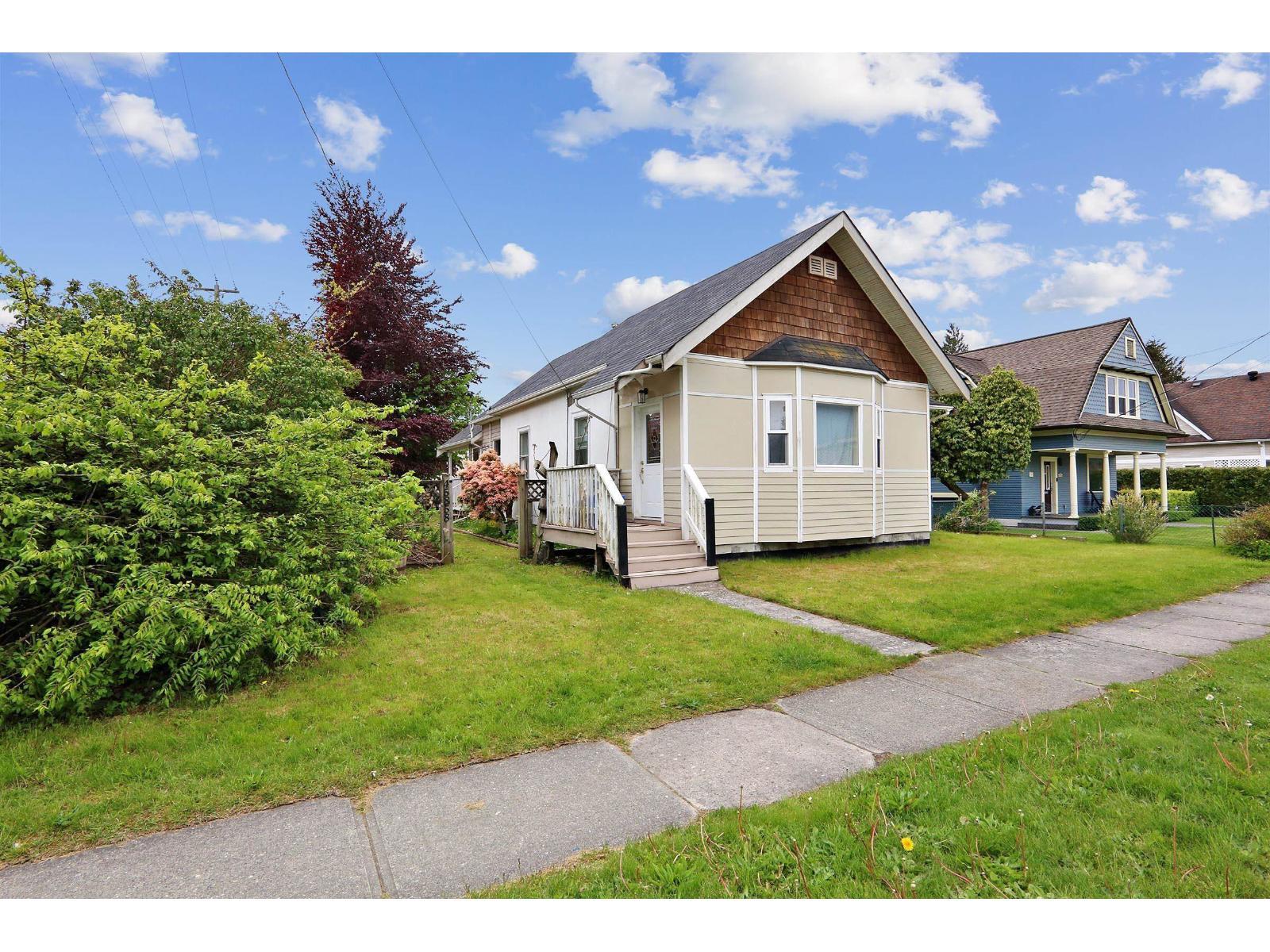 45858 Reece Avenue|Chilliwack Proper West, Chilliwack, BC - Outdoor