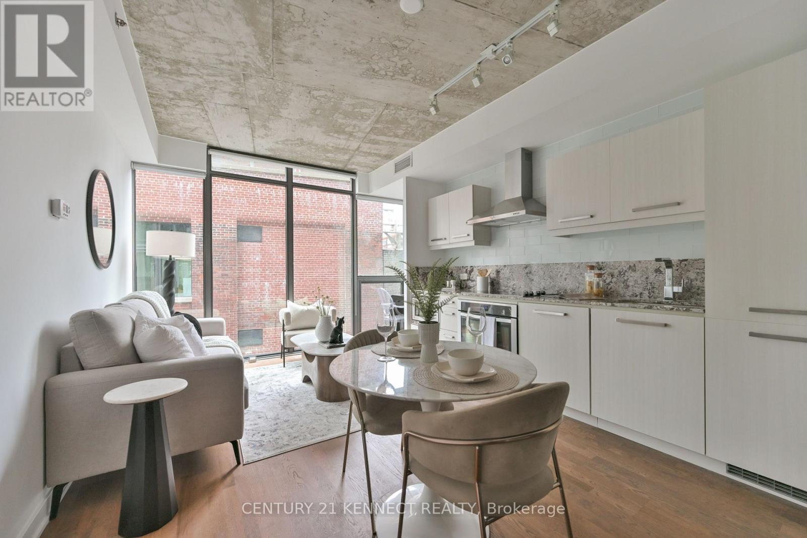 607 - 15 Beverley Street, Toronto, ON - Indoor