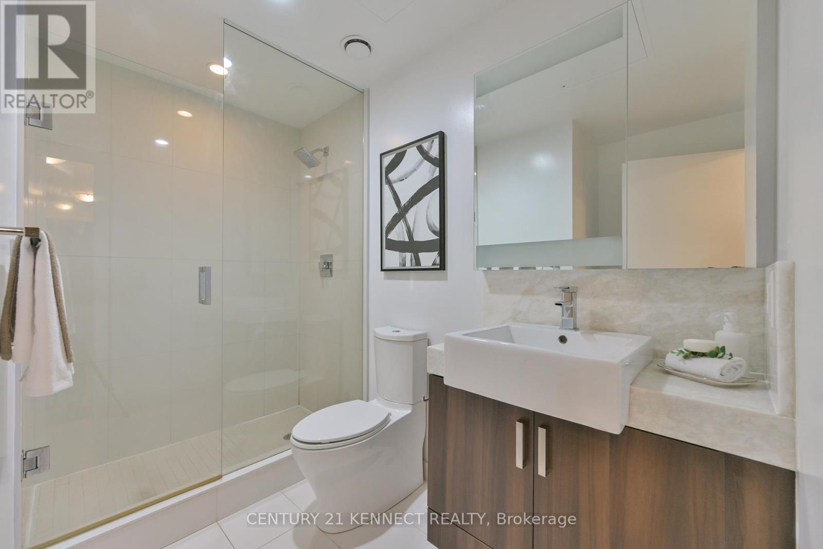 607 - 15 Beverley Street, Toronto, ON - Indoor Photo Showing Bathroom