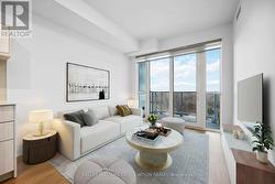 914 - 10 DEERLICK COURT Toronto, ON M3A 0A7