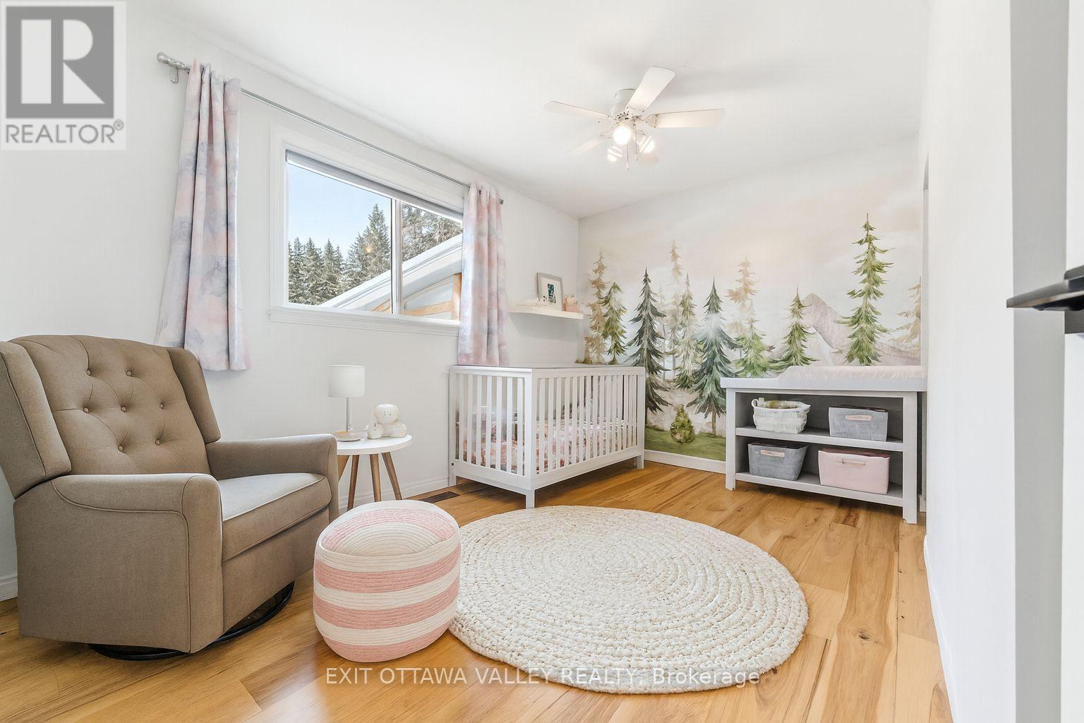 Virtually staged bedroom - 1251 Wylie Road, Laurentian Hills, ON - Indoor