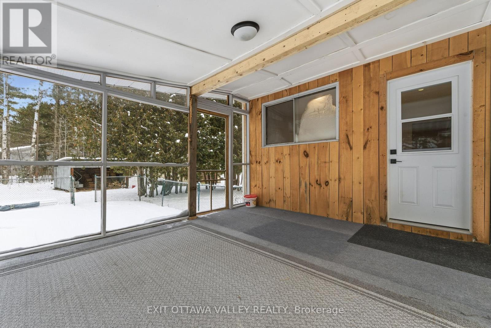 1251 Wylie Road, Laurentian Hills, ON - Outdoor With Exterior