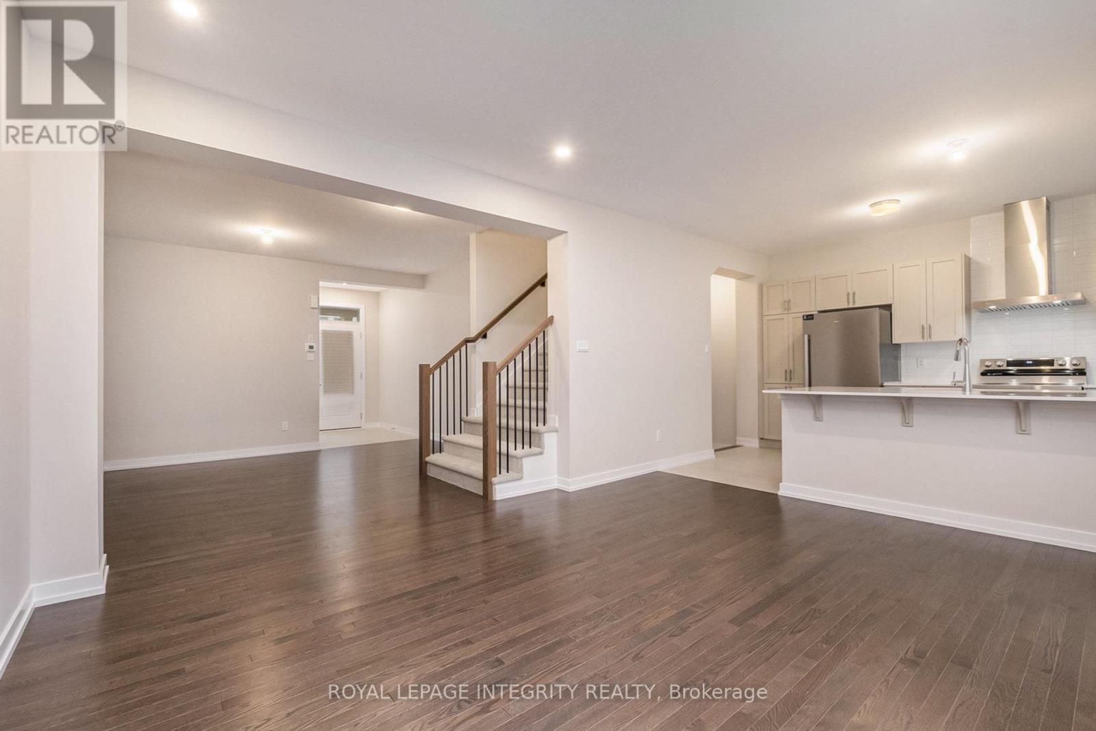 623 Alopex Row, Ottawa, ON - Indoor Photo Showing Kitchen