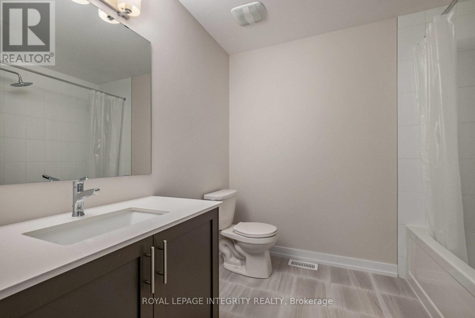 623 Alopex Row, Ottawa, ON - Indoor Photo Showing Bathroom