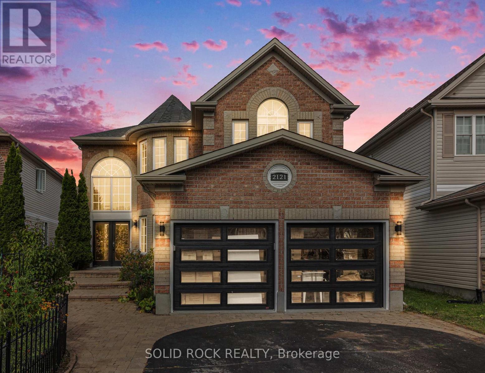 2121 Valin Street, Ottawa, ON - Outdoor