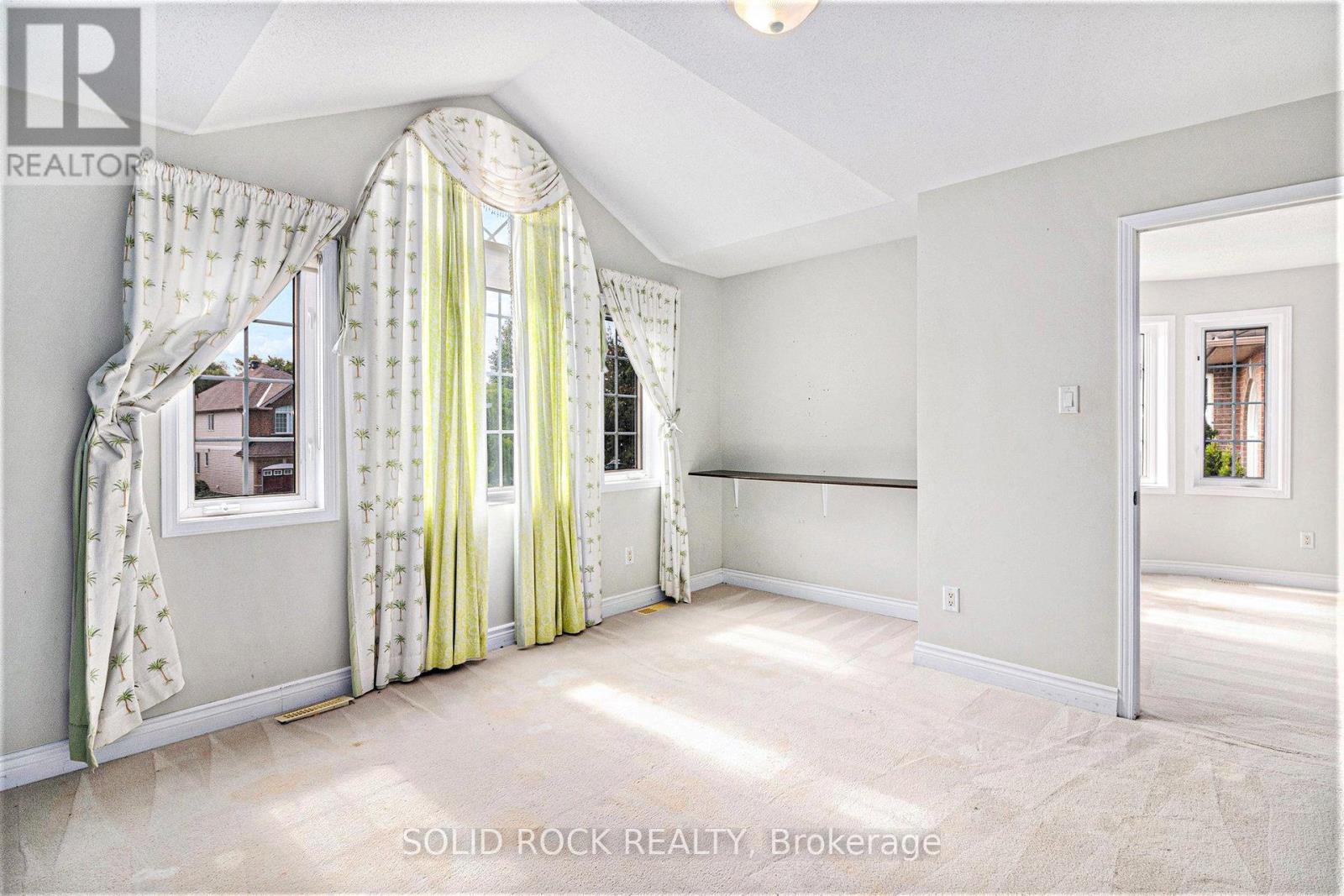 2121 Valin Street, Ottawa, ON - Photo Showing Other Room