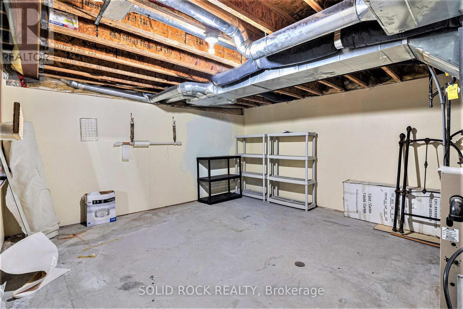 2121 Valin Street, Ottawa, ON - Indoor Photo Showing Basement