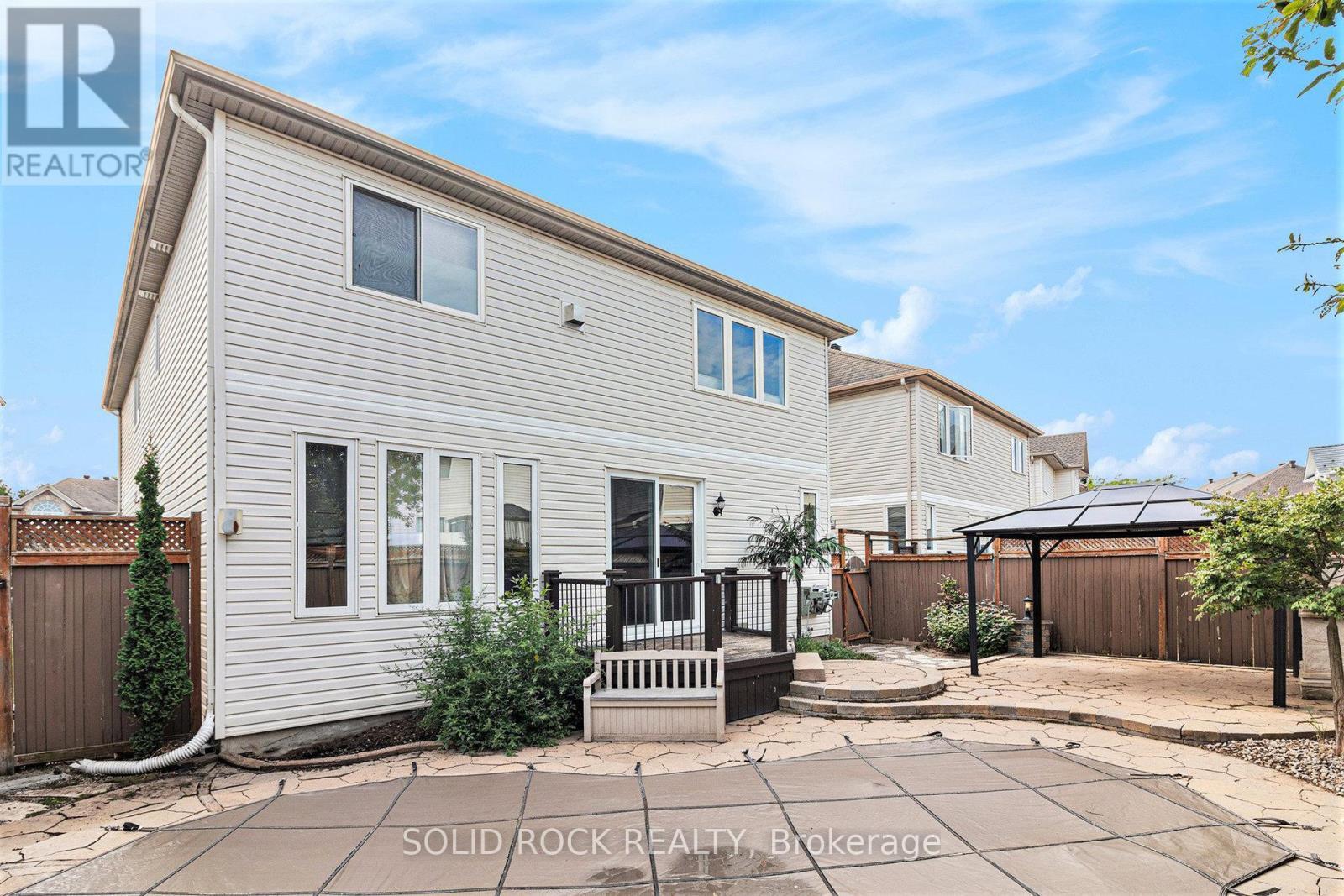 2121 Valin Street, Ottawa, ON - Outdoor