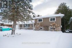 104 HILLSIDE AVENUE Norfolk, ON N4B 1Y7