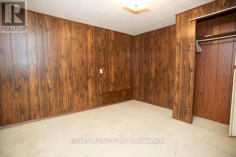 104 Hillside Avenue, Norfolk, ON - Indoor Photo Showing Other Room