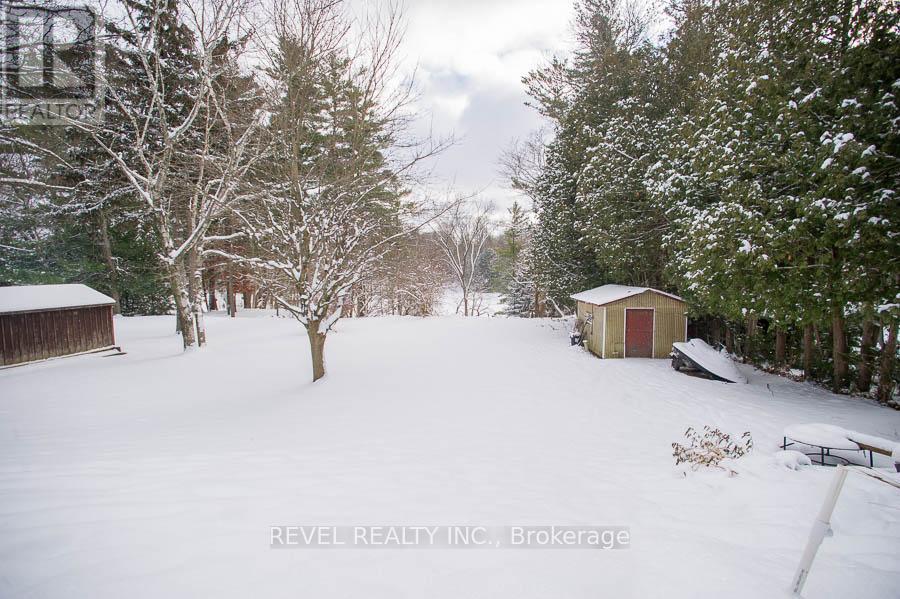 104 Hillside Avenue, Norfolk, ON - Outdoor