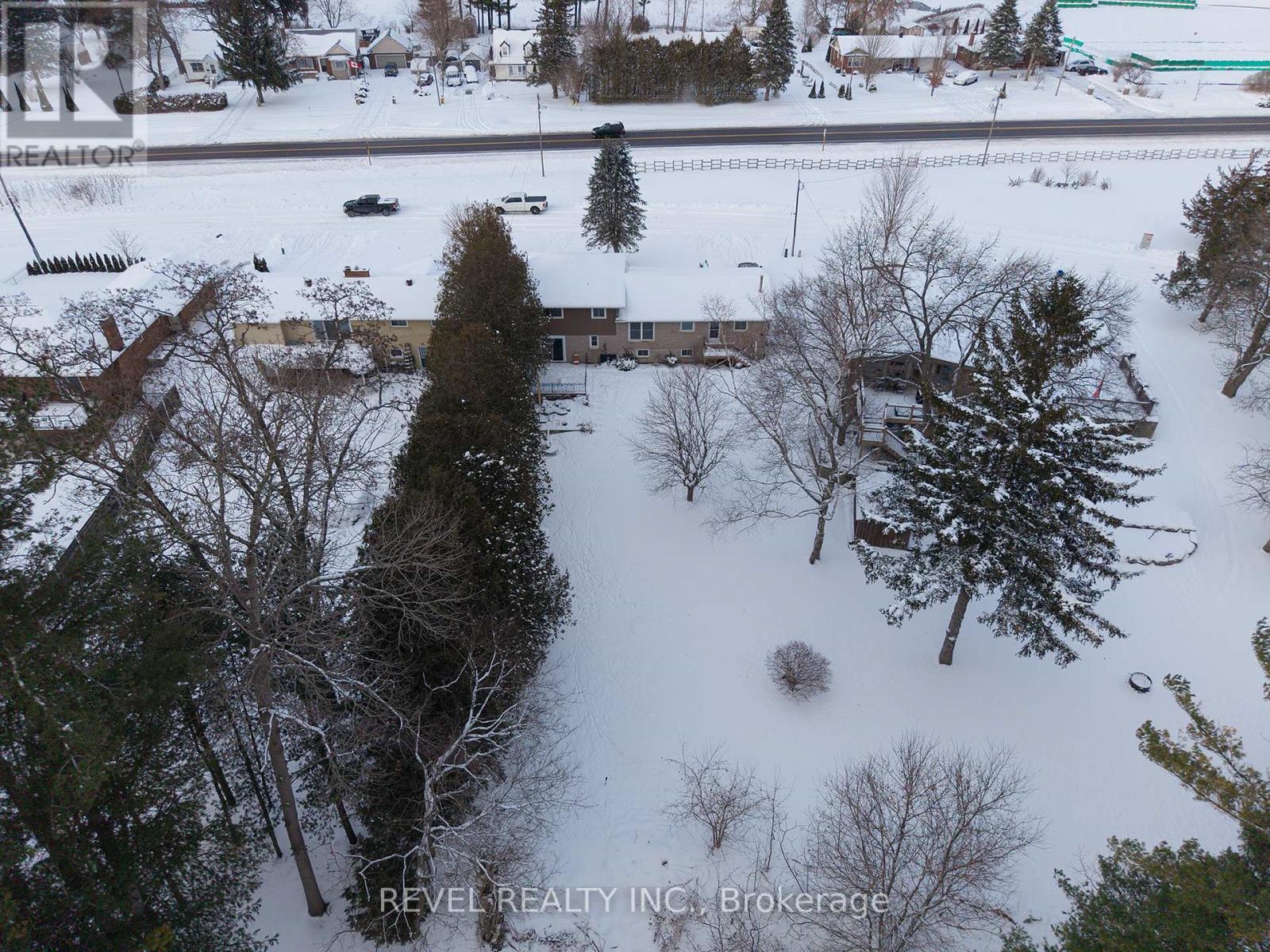 104 Hillside Avenue, Norfolk, ON - Outdoor With View