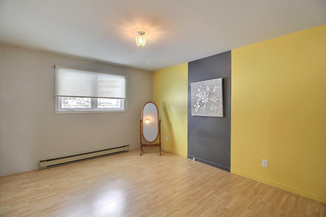 Chambre à coucher principale - 1055 Av. Des Érables, Val-D'Or, QC - Indoor Photo Showing Other Room