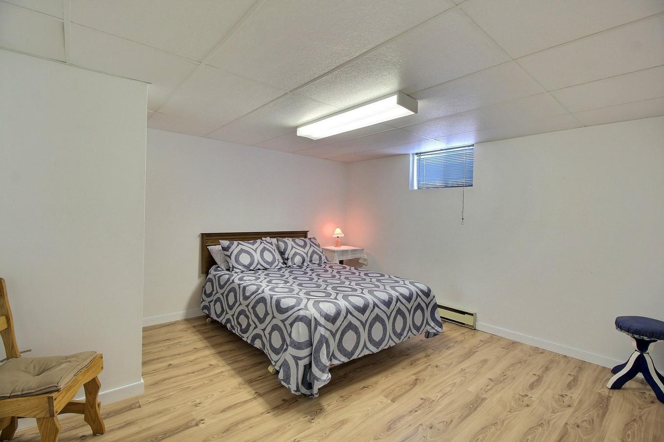 Chambre à coucher - 1055 Av. Des Érables, Val-D'Or, QC - Indoor Photo Showing Bedroom