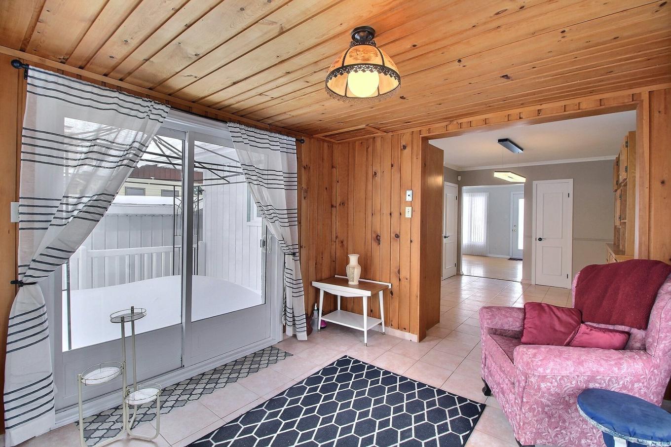 Vue d'ensemble - 1055 Av. Des Érables, Val-D'Or, QC - Indoor Photo Showing Other Room