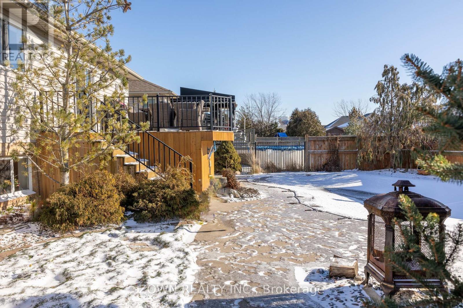 1433 Girard Drive, Lakeshore, ON - Outdoor