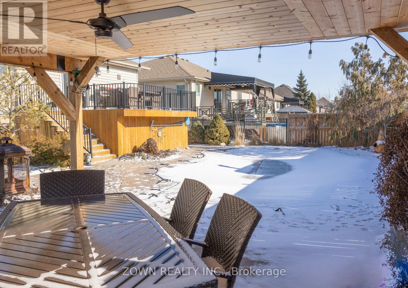 1433 Girard Drive, Lakeshore, ON - Outdoor