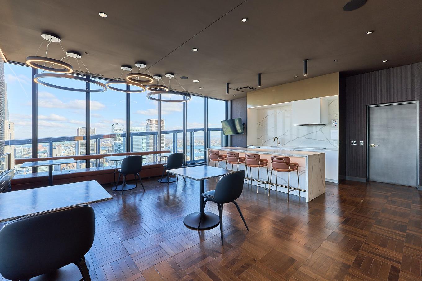 Salle communautaire - 4502-1188 Rue St-Antoine O., Montréal (Ville-Marie), QC - Indoor