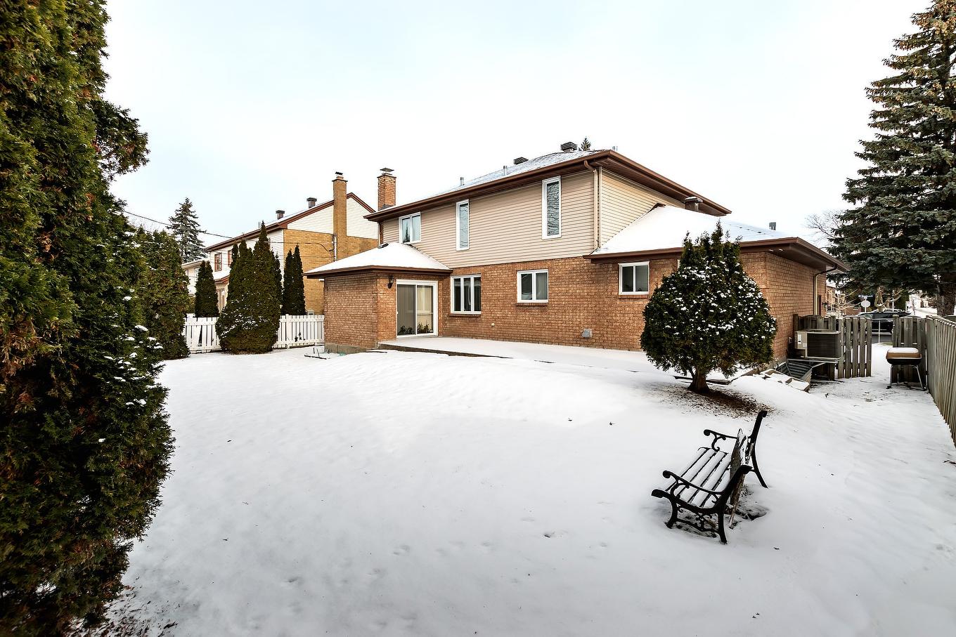 Cour - 1148 Rue Tecumseh, Dollard-Des-Ormeaux, QC - Outdoor