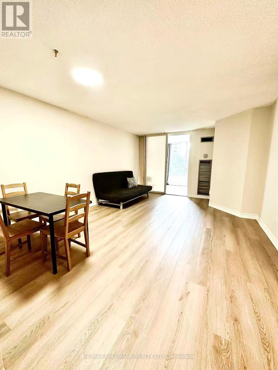 302 - 7 Bishop Avenue, Toronto, ON - Indoor