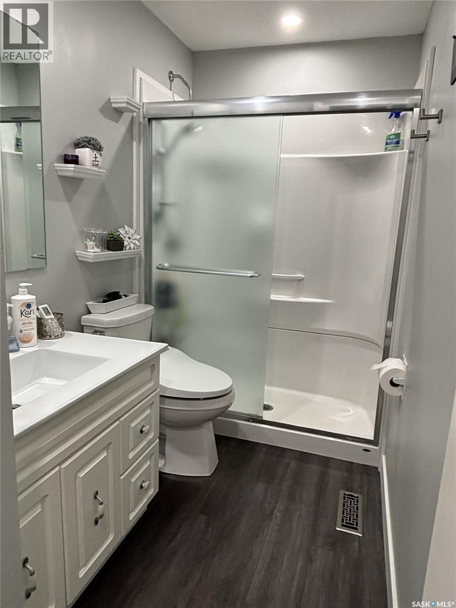 1621 Blackwood Drive, Prince Albert, SK - Indoor Photo Showing Bathroom