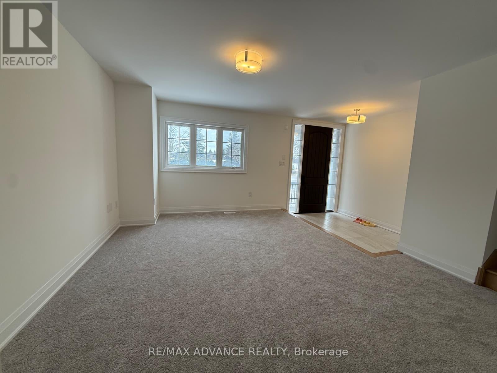 4201 Major Mackenzie Dr Drive, Markham, ON - Indoor Photo Showing Other Room