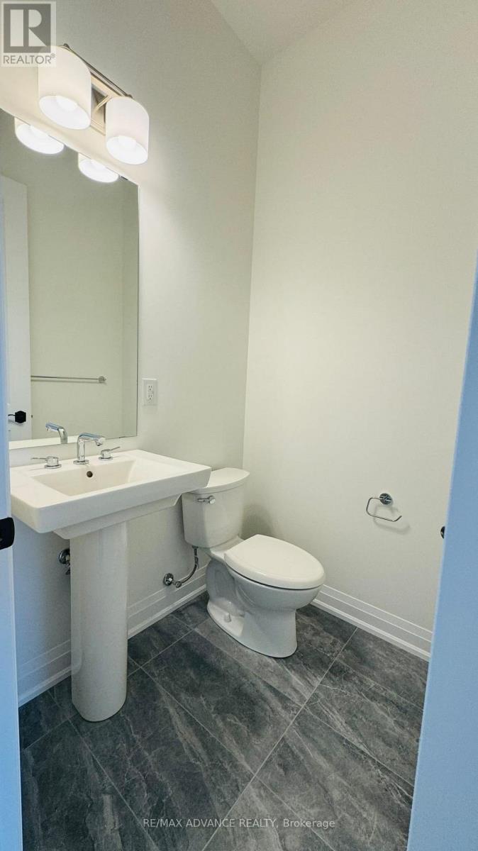 4201 Major Mackenzie Dr Drive, Markham, ON - Indoor Photo Showing Bathroom