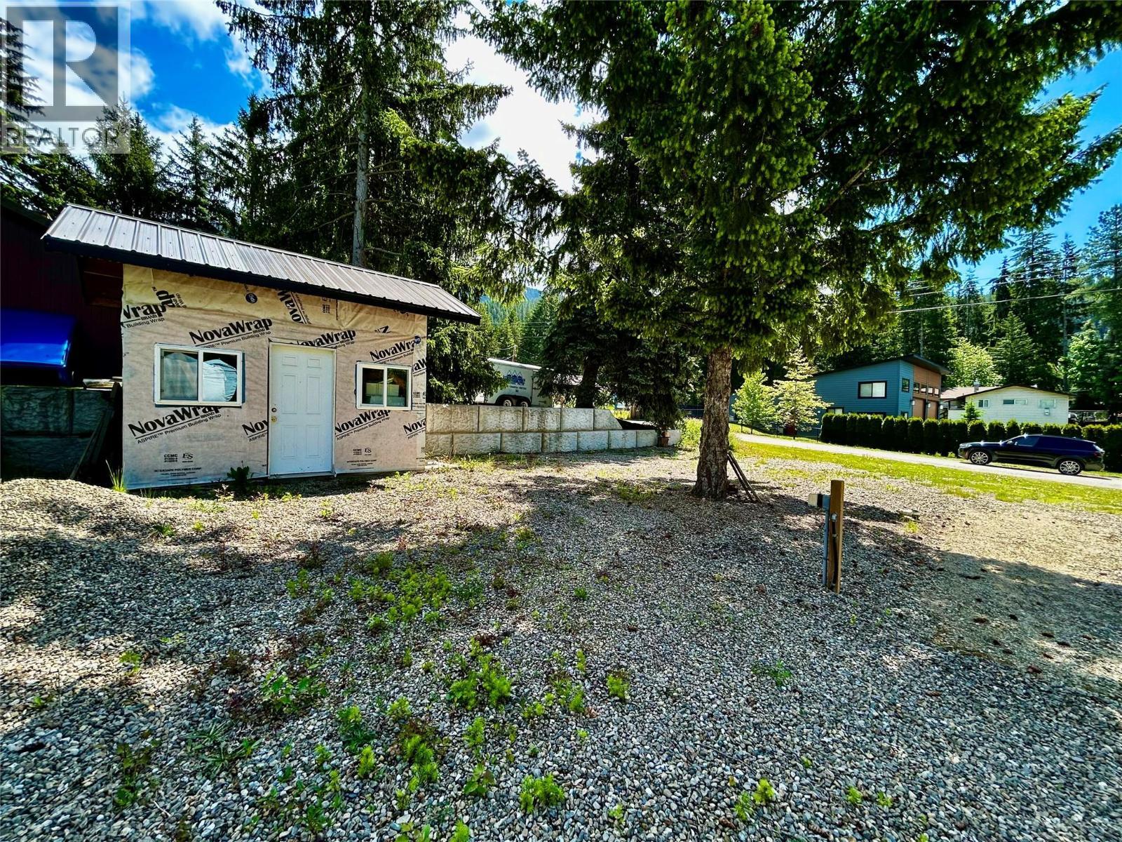 8932 Swanshore Road, Swansea Point, BC