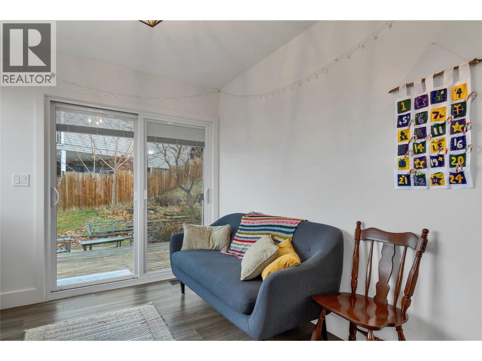 1527 40 Street, Vernon, BC - Indoor Photo Showing Other Room