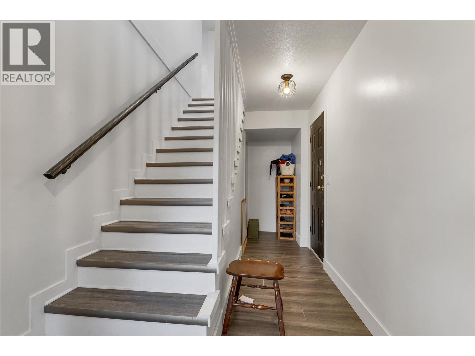 1527 40 Street, Vernon, BC - Indoor Photo Showing Other Room