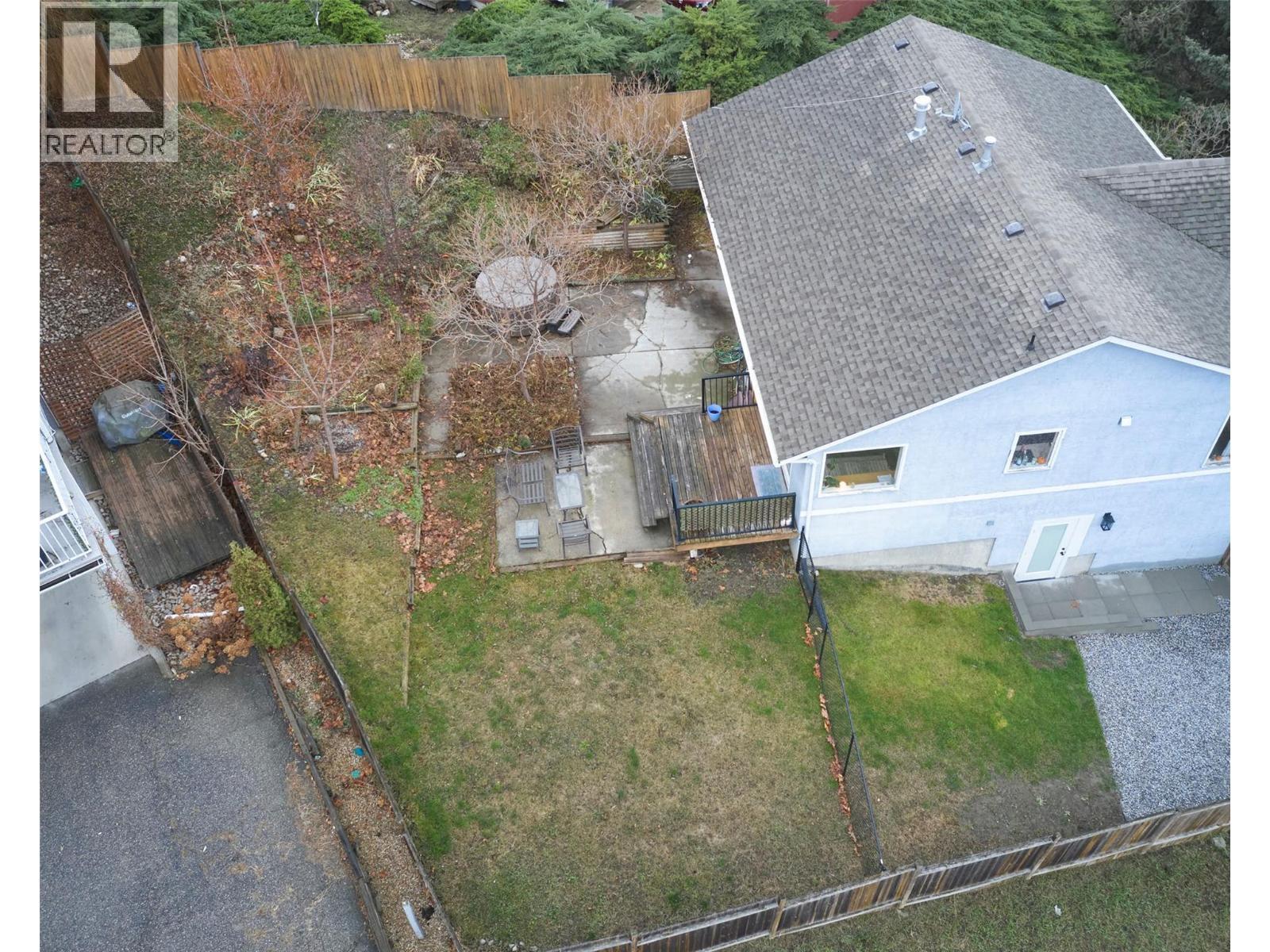 1527 40 Street, Vernon, BC - Outdoor