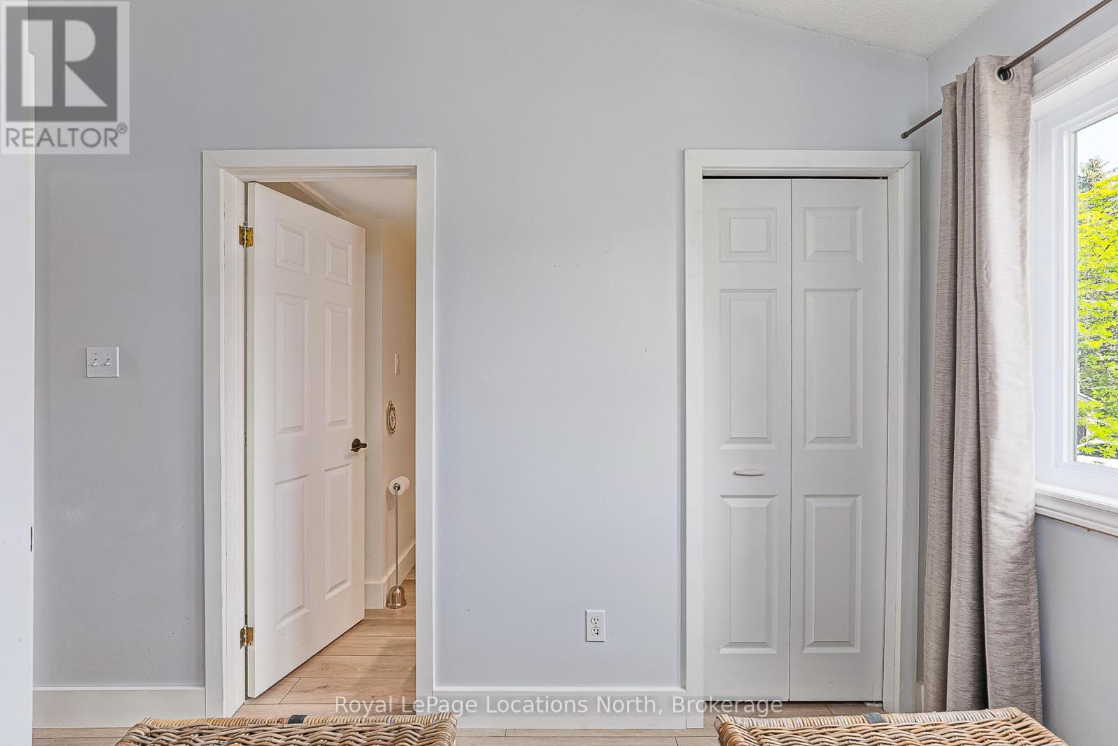 13 - 5 Harbour Street E, Collingwood, ON - Indoor