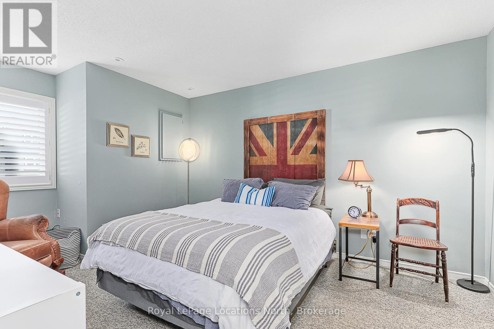 13 - 5 Harbour Street E, Collingwood, ON - Indoor Photo Showing Bedroom