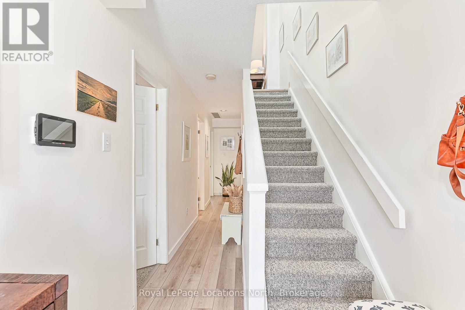 13 - 5 Harbour Street E, Collingwood, ON - Indoor Photo Showing Other Room