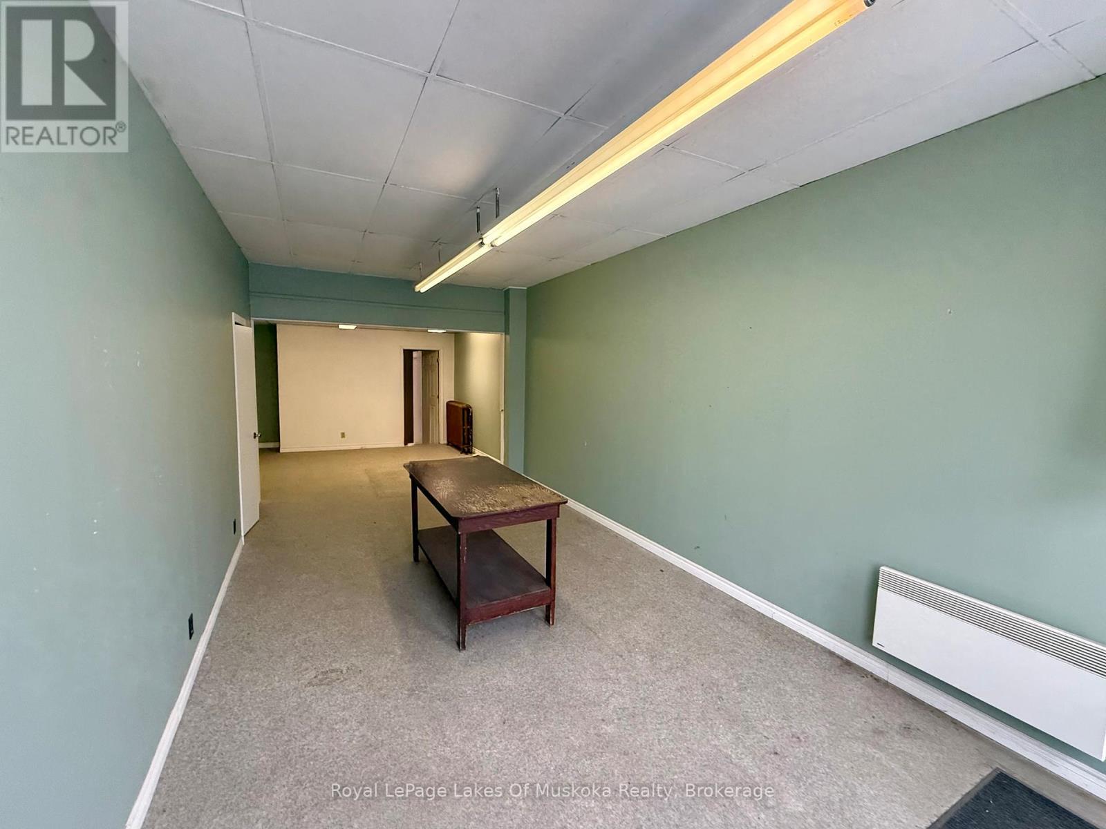 Commercial Unit B currently vacant - 185 Ontario Street, Burk'S Falls, ON