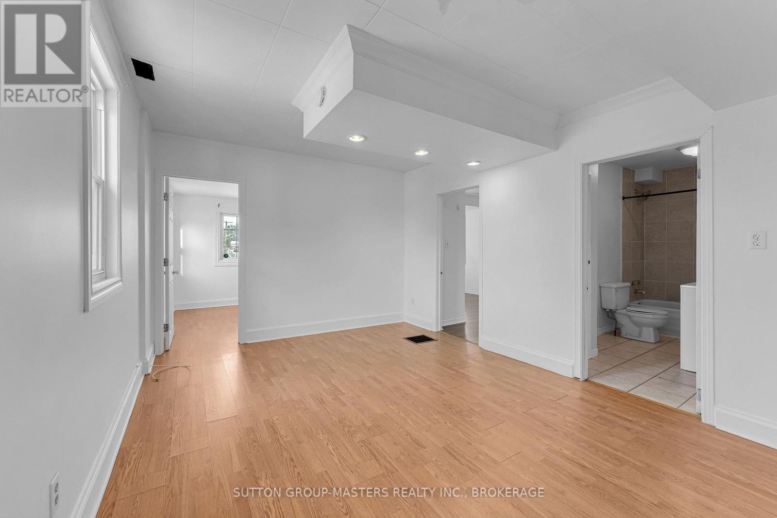 18 Greer Street, Kingston (Rideau), ON - Indoor Photo Showing Other Room