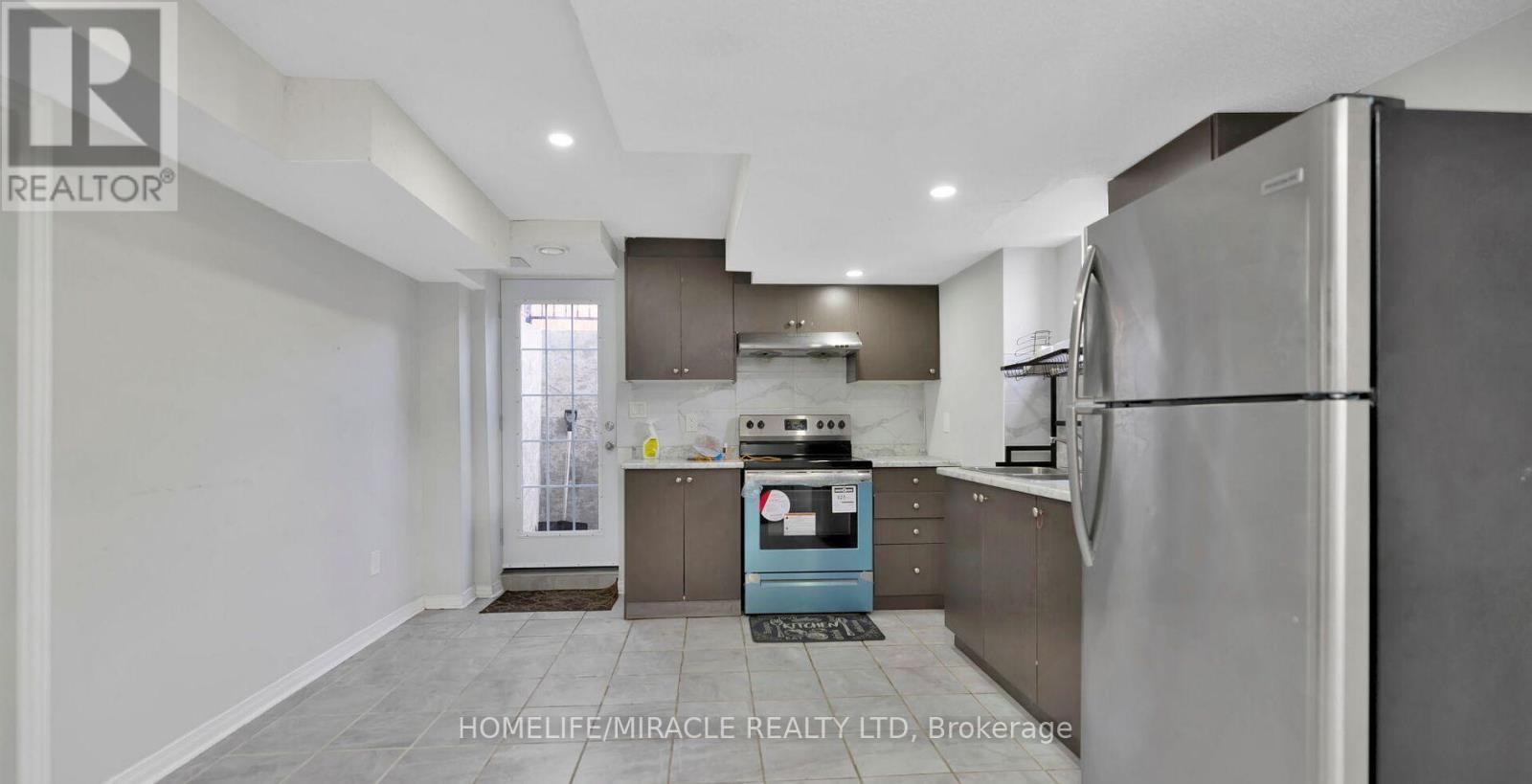 Basement - 77 Owlridge Drive, Brampton, ON - Indoor Photo Showing Kitchen