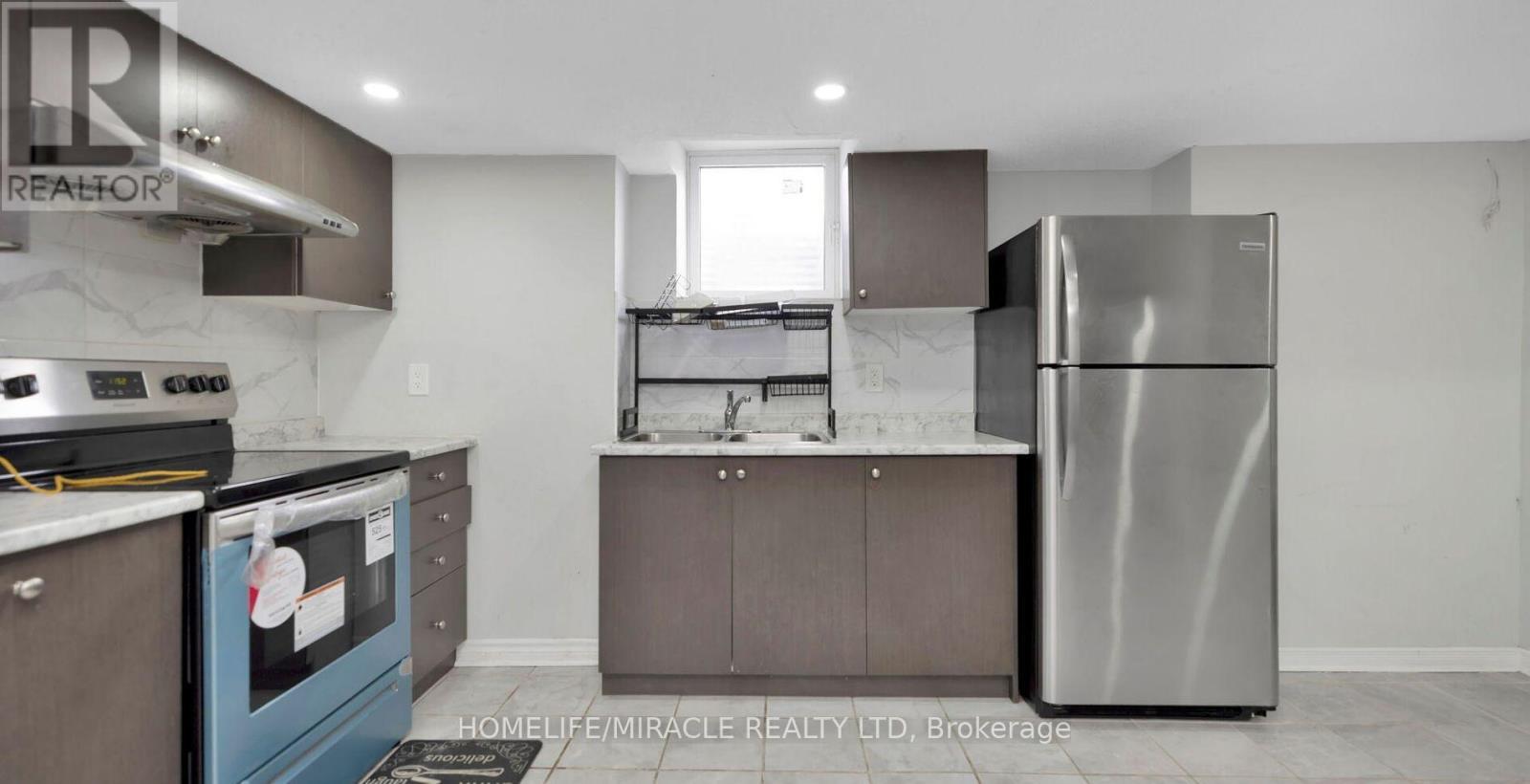 Basement - 77 Owlridge Drive, Brampton, ON - Indoor Photo Showing Kitchen