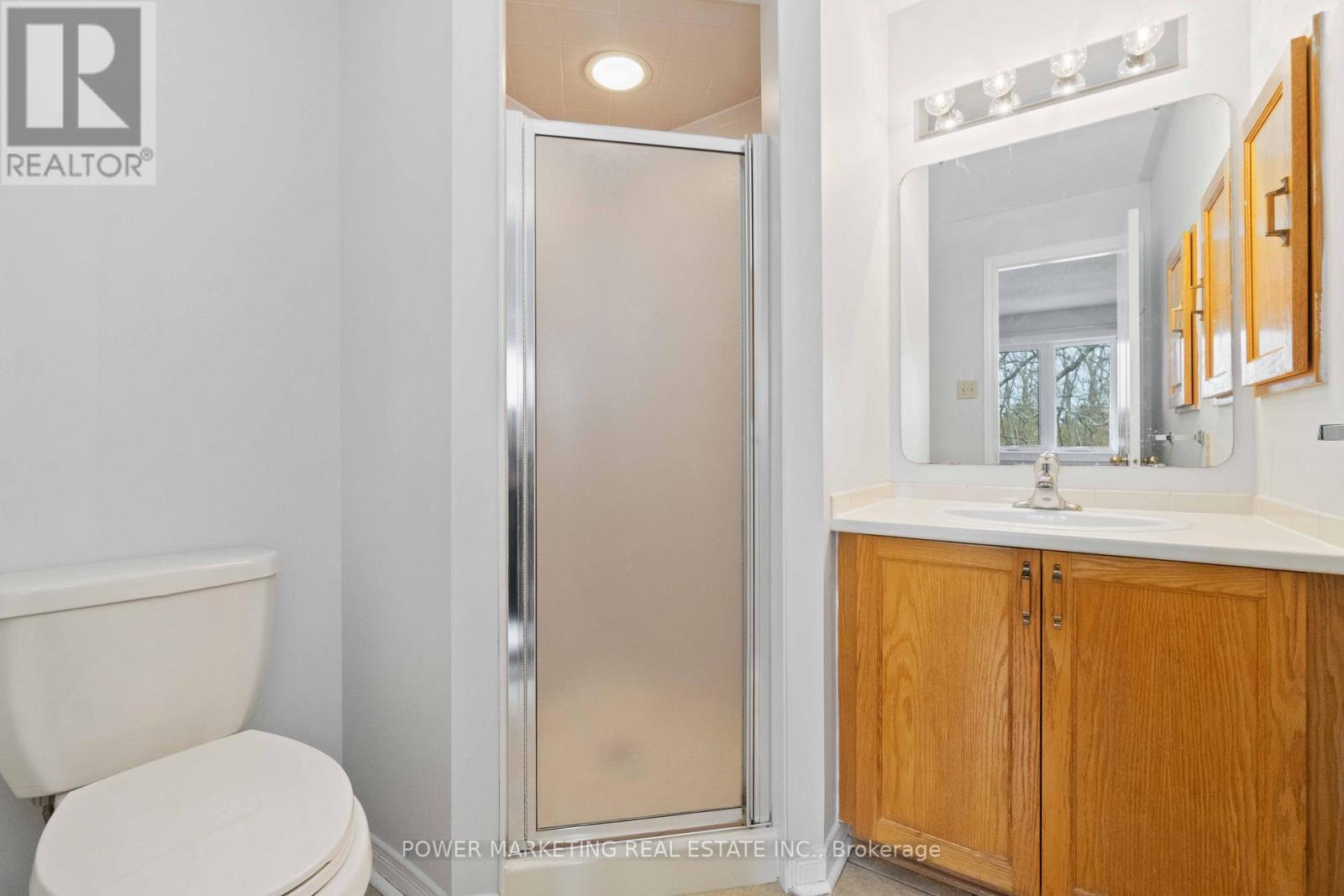 1904 Summerfields Crescent, Ottawa, ON - Indoor Photo Showing Bathroom