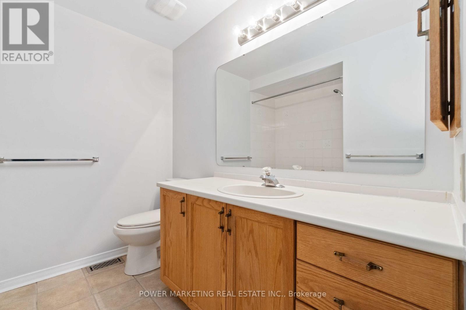 1904 Summerfields Crescent, Ottawa, ON - Indoor Photo Showing Bathroom
