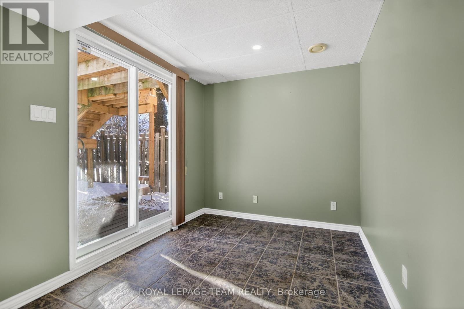 59 Polo Lane, Ottawa, ON - Indoor Photo Showing Other Room