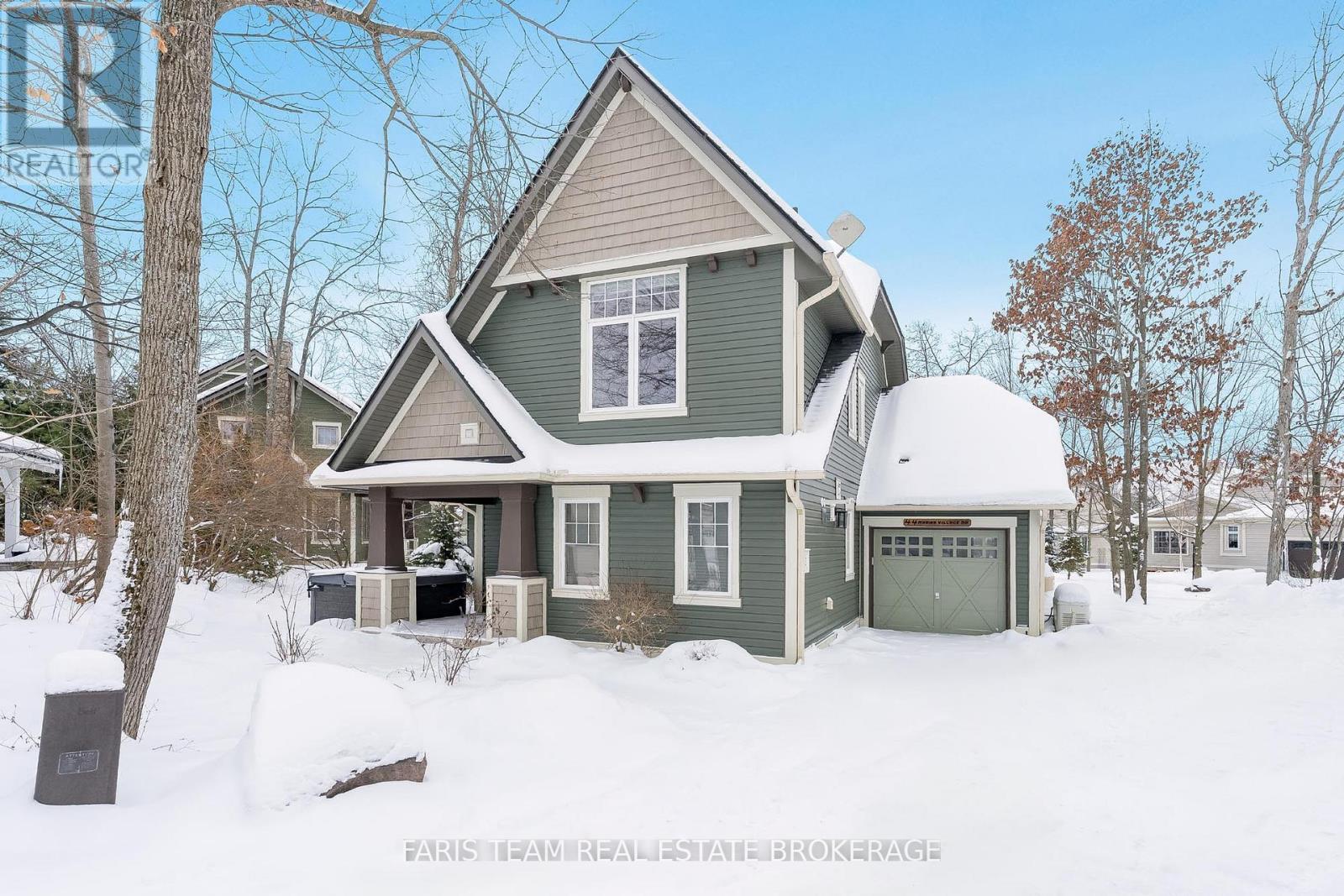 44 Marina Village Drive, Georgian Bay, ON - Outdoor With Facade