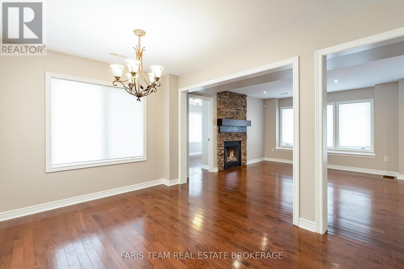 44 Marina Village Drive, Georgian Bay, ON - Indoor With Fireplace