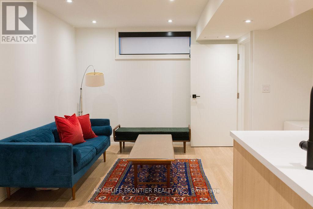 127 Glenvale Boulevard, Toronto, ON - Indoor