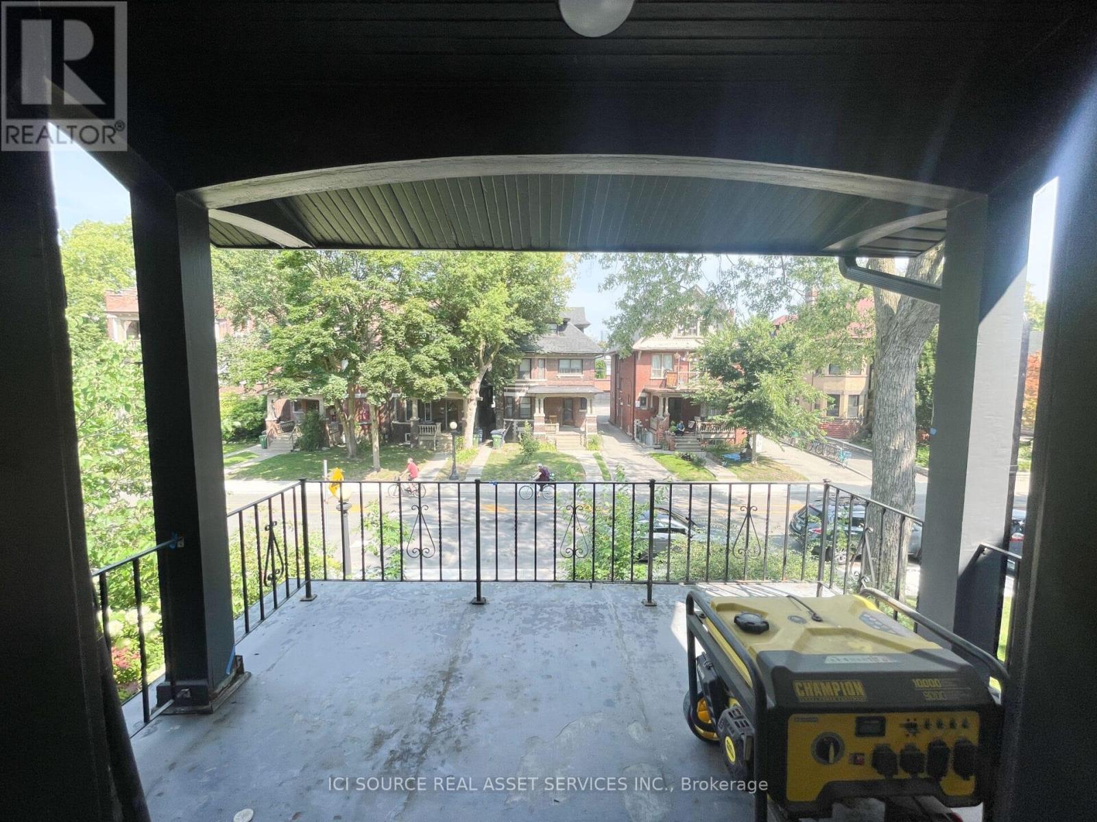 2 - 474 Palmerston Boulevard, Toronto, ON -