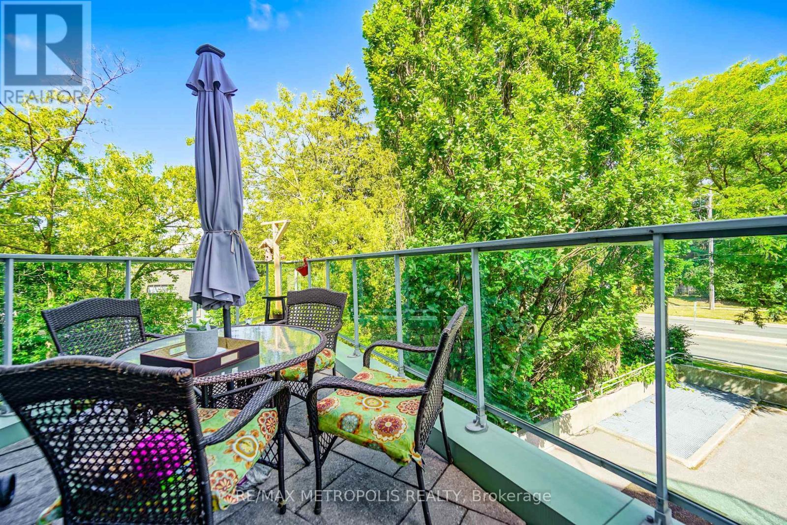 201 - 1 Watergarden Way, Toronto, ON - Outdoor With Balcony